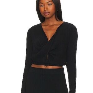 Splendid Cashmere top Chic Black Women's Crop Top